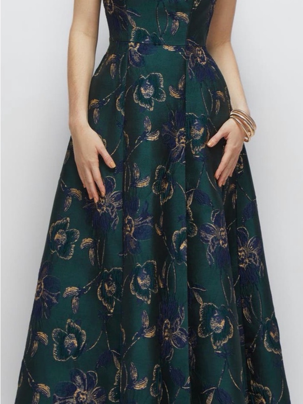 ALFRED SUNG Emerald Green One-Shoulder Floral Jacquard Gown